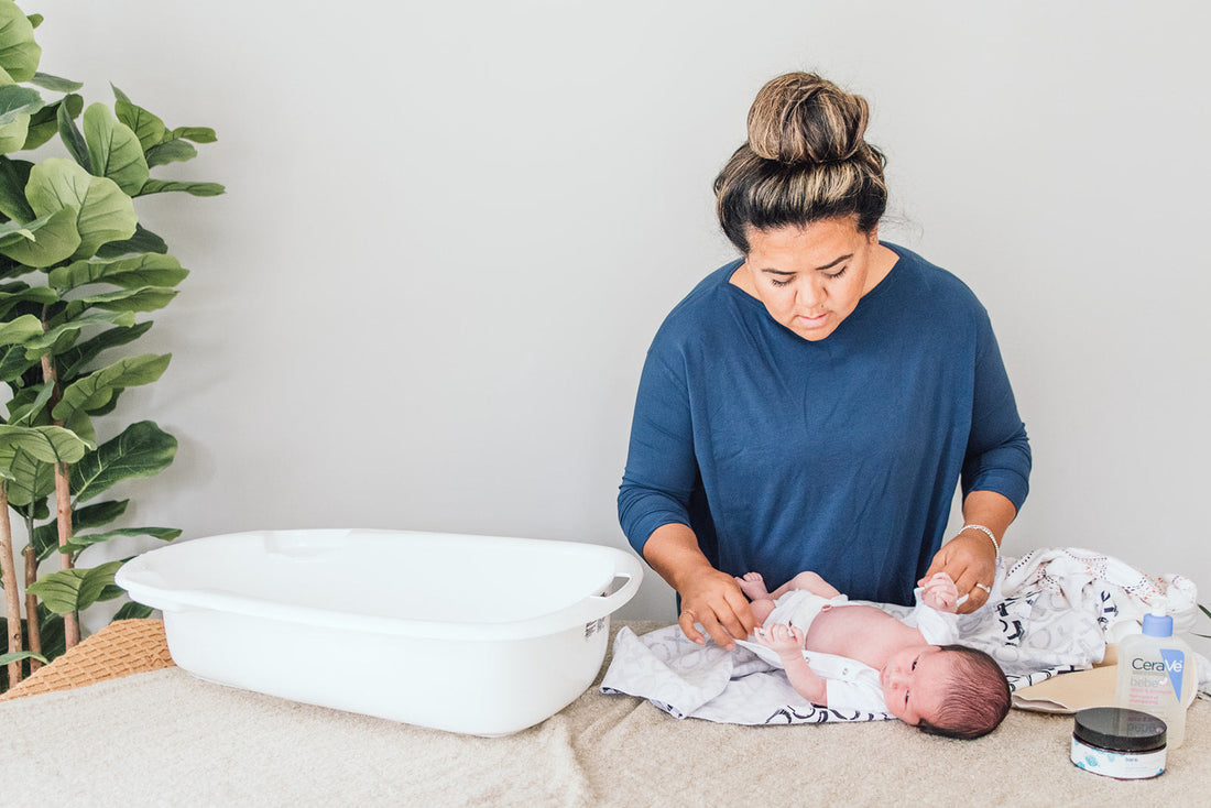 Bath Time! How to Bathe a Newborn Using The Oneberrie Bath Method Oneberrie 