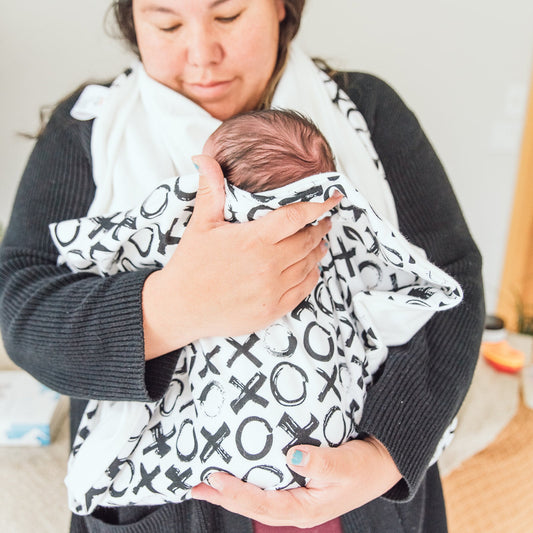 Innovating the Ordinary: How to Use Oneberrie’s Hands-Free Baby Bath Towel Oneberrie 
