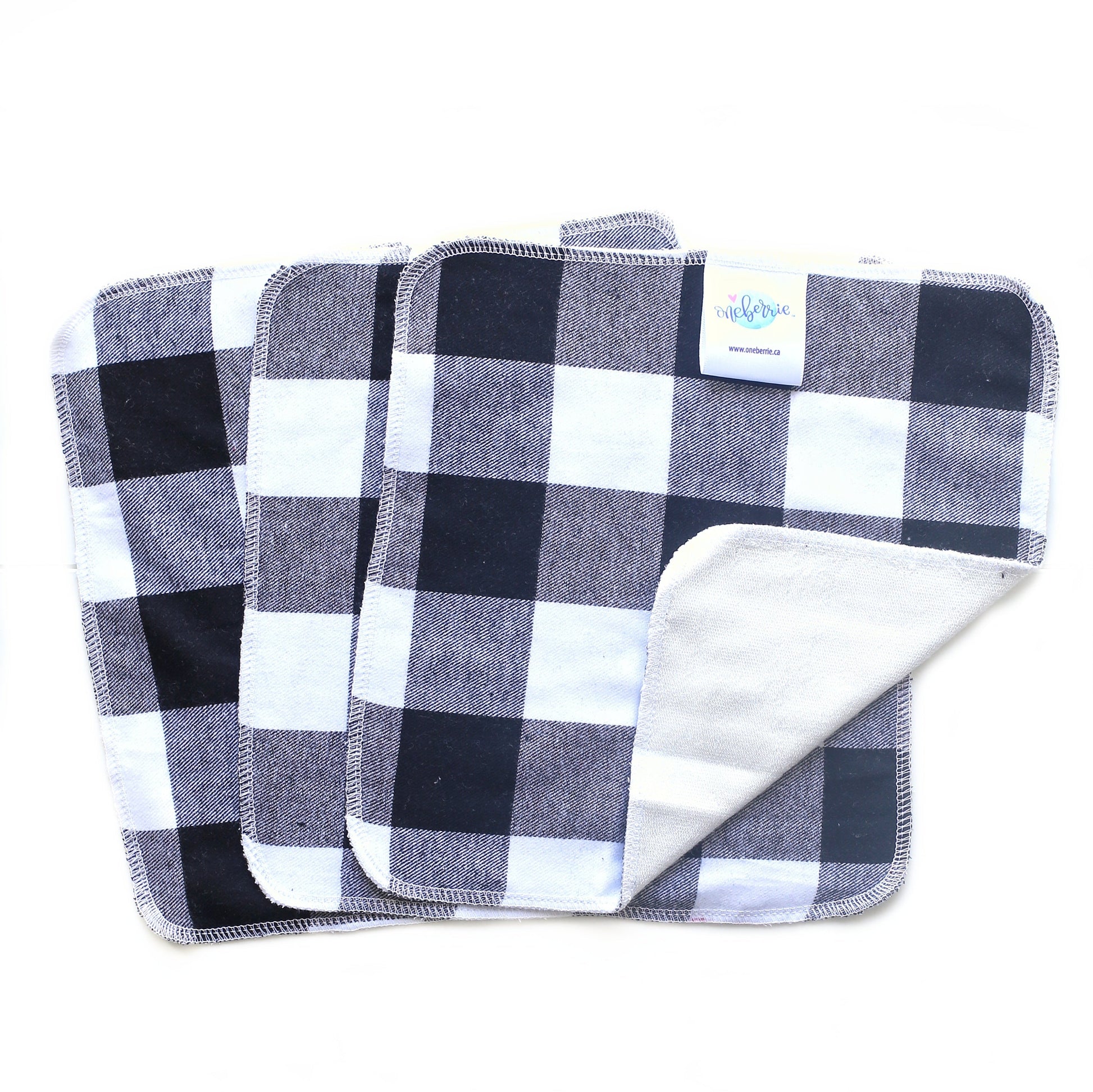 white and black plaid washcloths